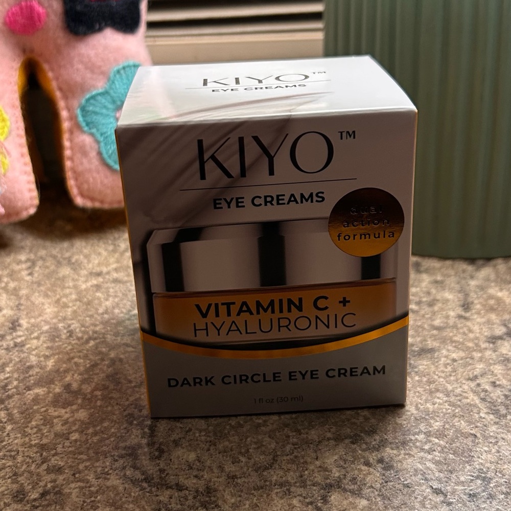 NEW KIYO BEAUTY VITAMIN C + HYALURONIC DARK CIRCLE EYE CREAM